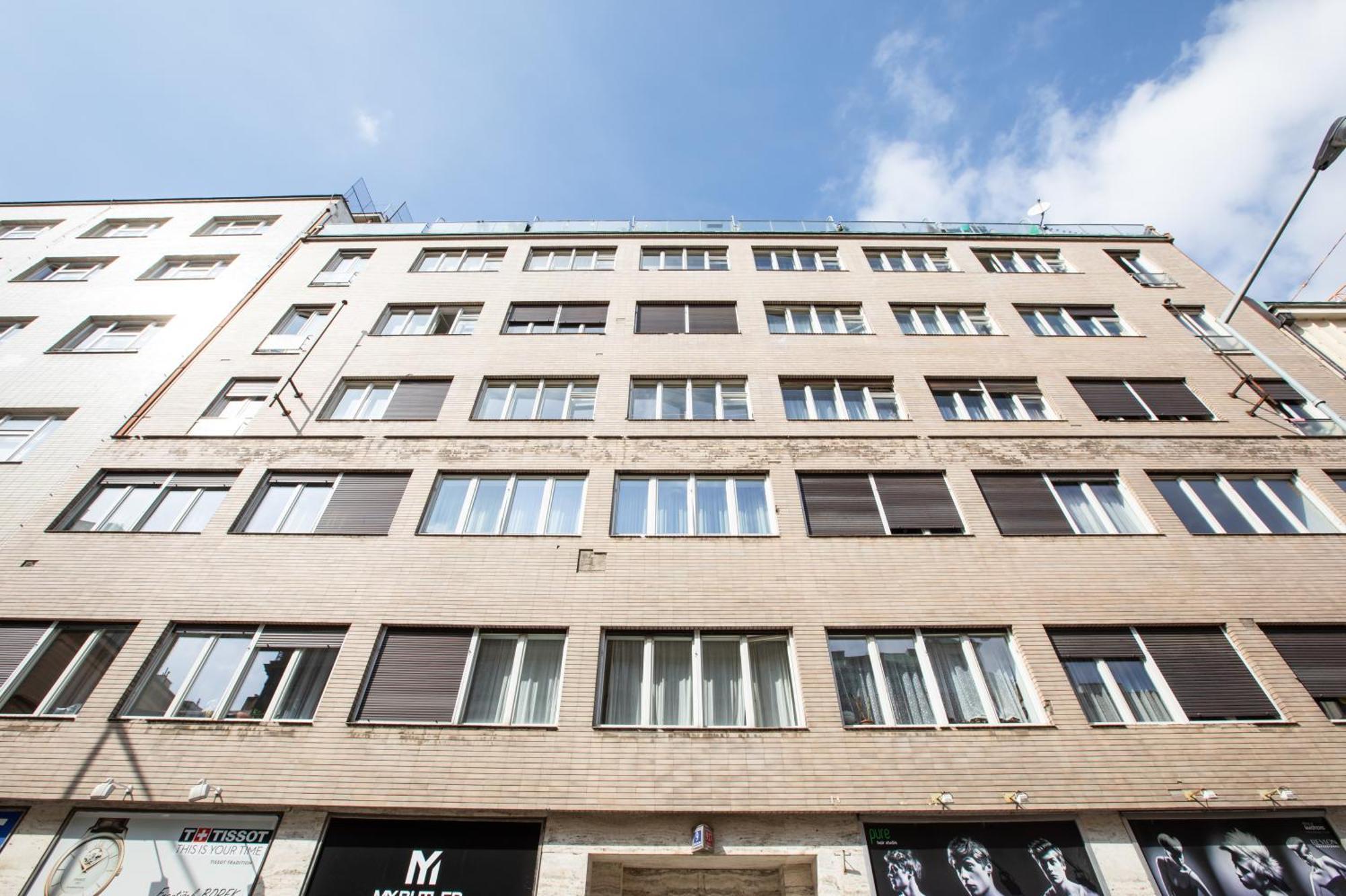 Jt'S Apartments Opletalova Str. Prag Exteriör bild